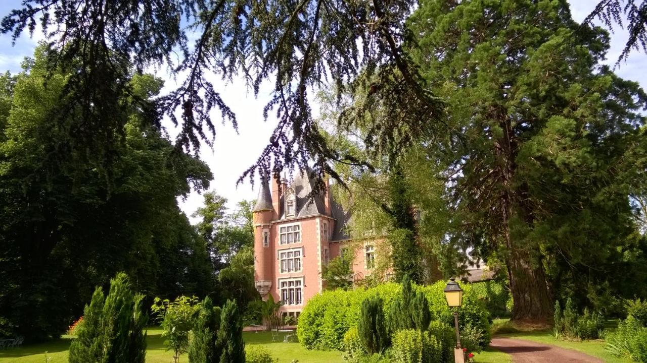Chateau De La Vernede, La Grande Vernede Saint-Remy-de-Chargnat Exterior photo